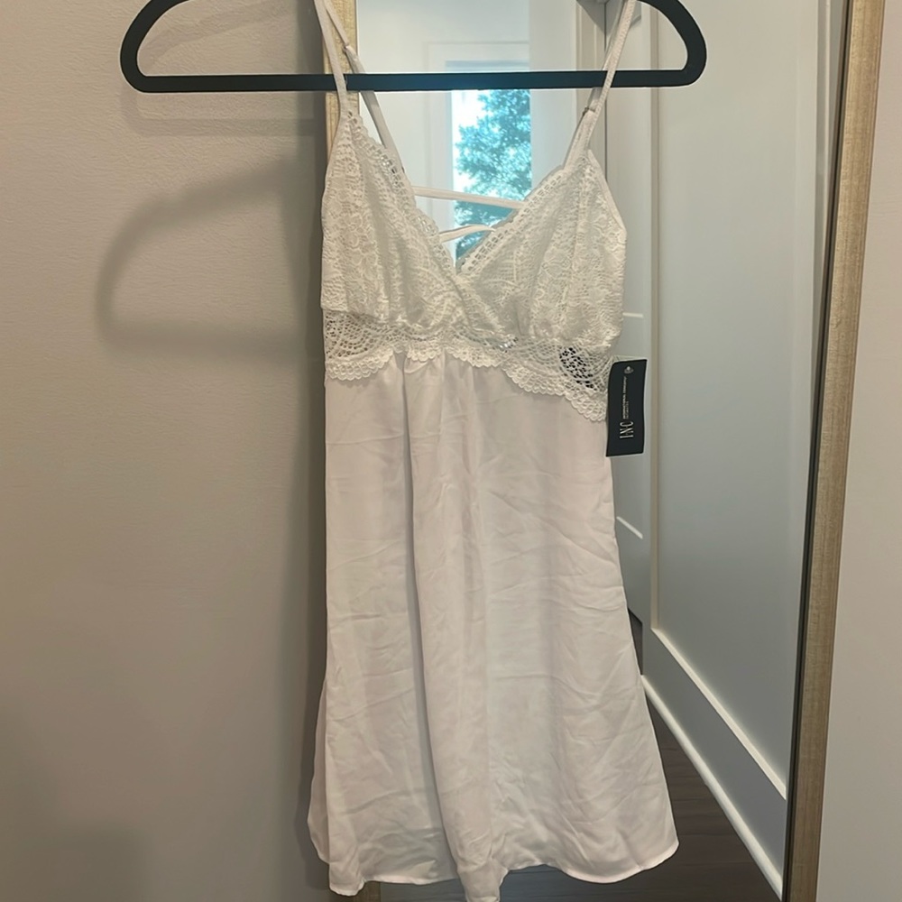 INC white intimate